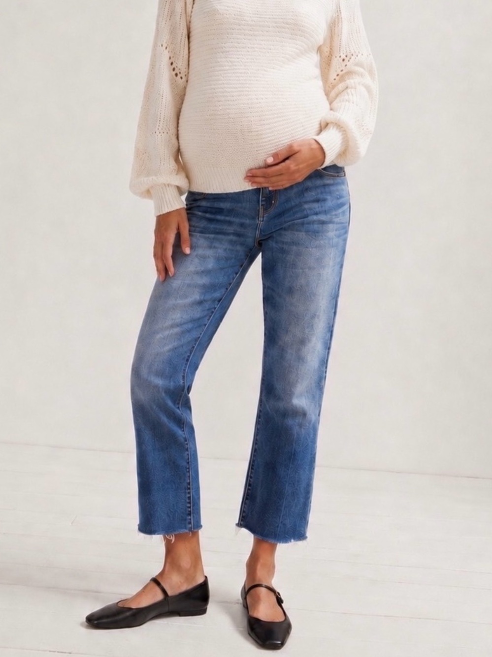 Hatch Cropped Maternity Jeans in Blue Denim size 30
